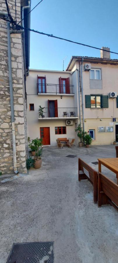 Ana Appartement Sveti Filip i Jakov Buitenkant foto