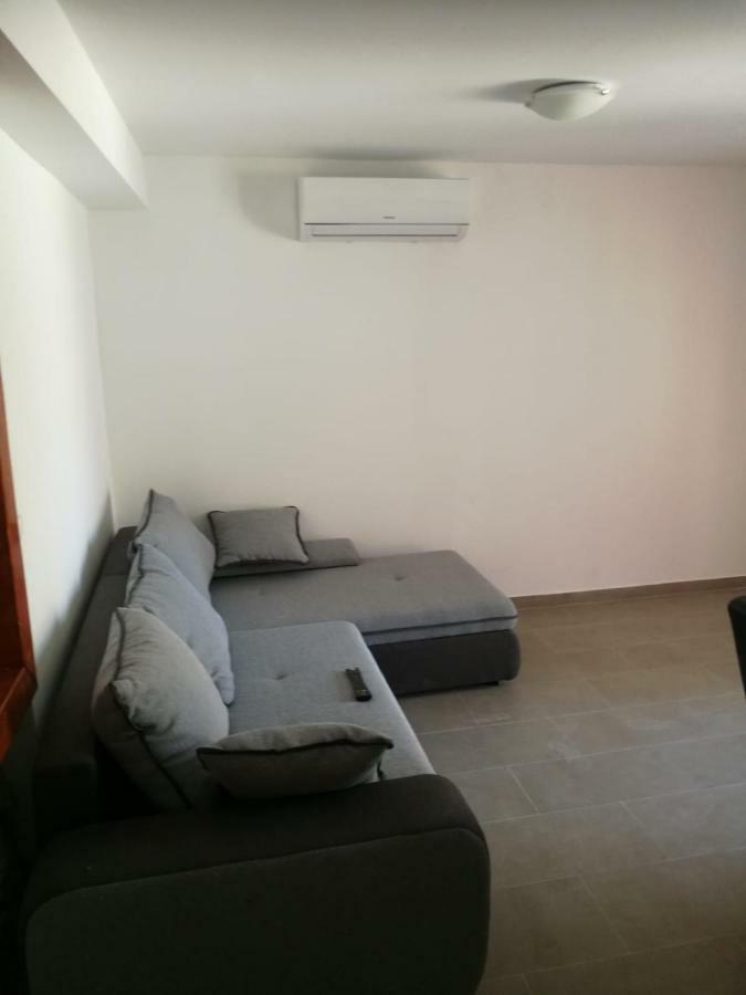 Ana Appartement Sveti Filip i Jakov Buitenkant foto