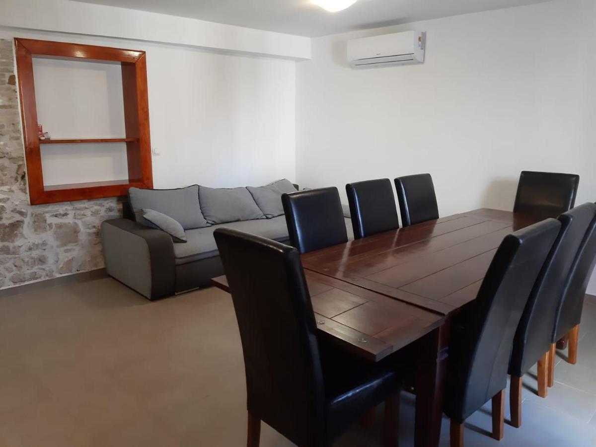 Ana Appartement Sveti Filip i Jakov Buitenkant foto
