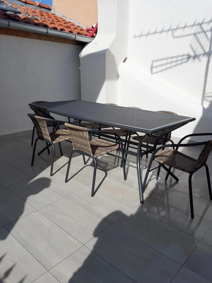 Ana Appartement Sveti Filip i Jakov Buitenkant foto