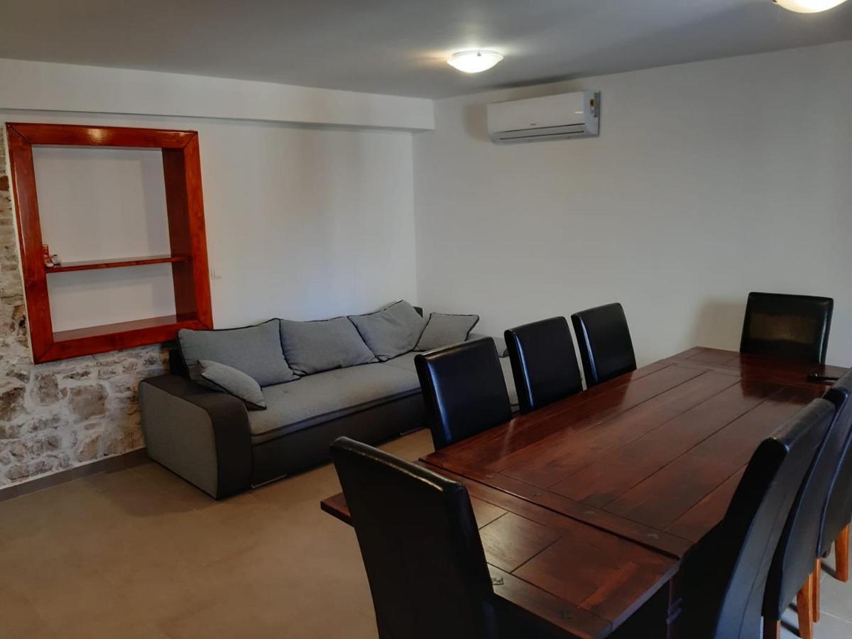 Ana Appartement Sveti Filip i Jakov Buitenkant foto